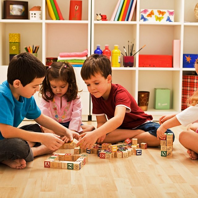 Родительский час: «Интересные игры дома с детьми 3-6 лет»
